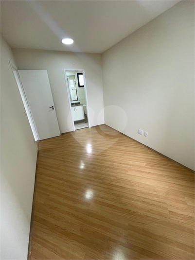 Foto REO1131916