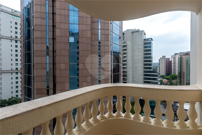Foto REO1131921