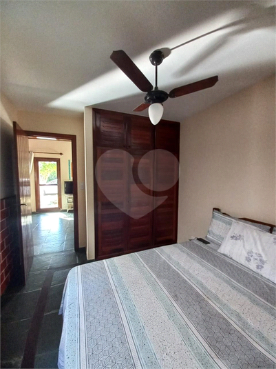 Foto REO1131923
