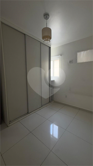 Foto REO1131925