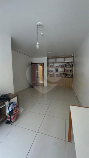 Foto REO1131925