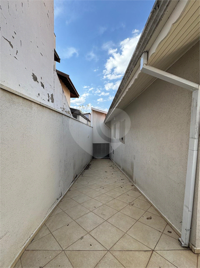 Foto REO1131928