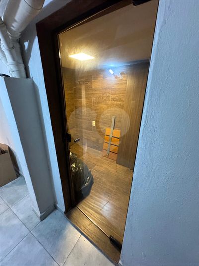 Foto REO1131928