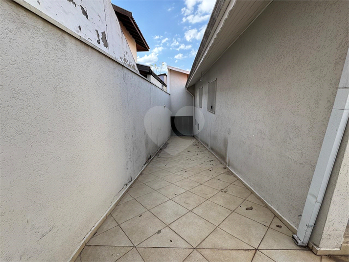 Foto REO1131928