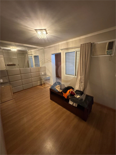 Foto REO1131928