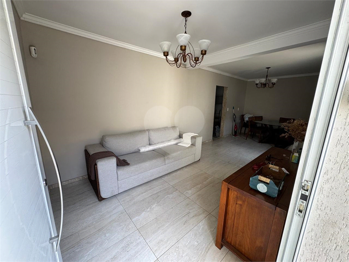 Foto REO1131928