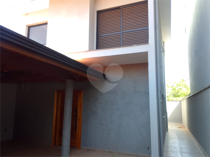 Foto REO1131933