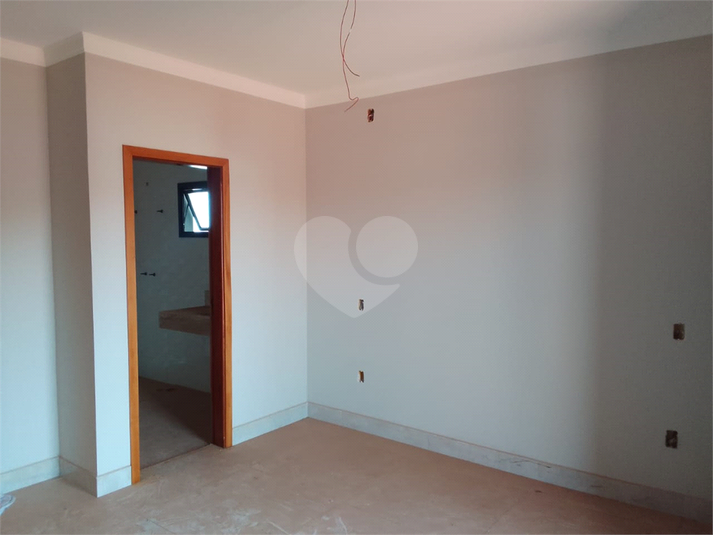 Foto REO1131933