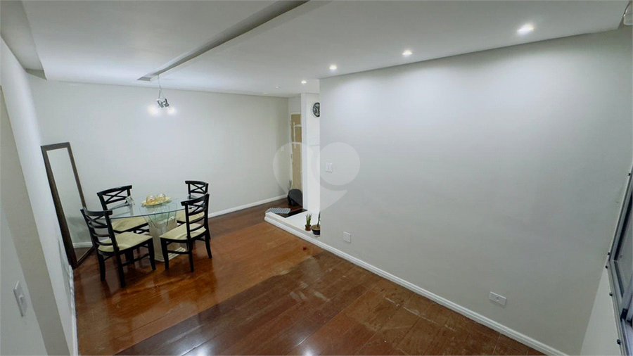 Foto REO1131938