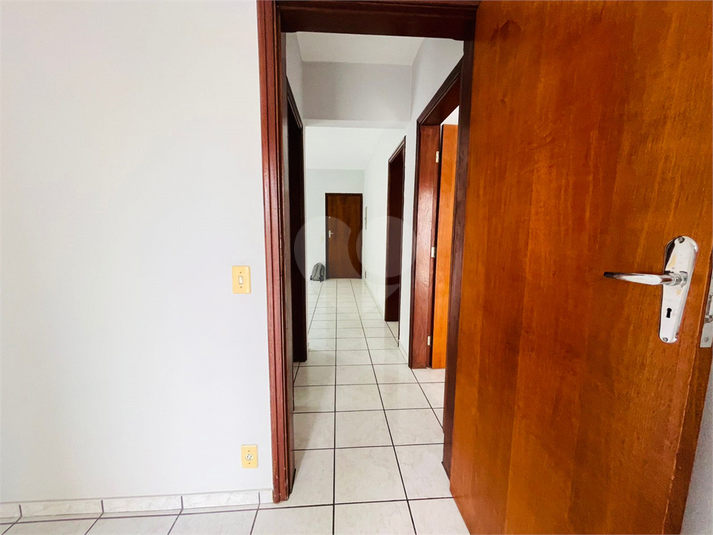 Foto REO1131940