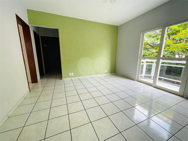 Foto REO1131940