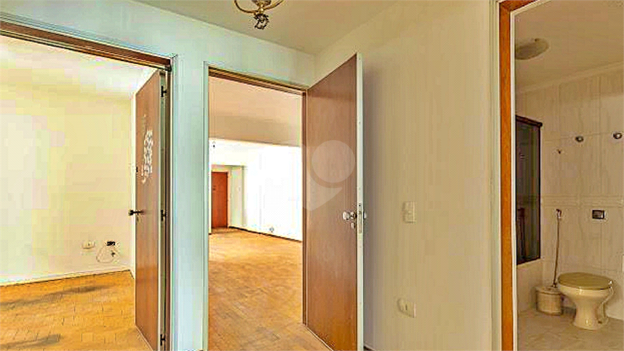 Foto REO1131946
