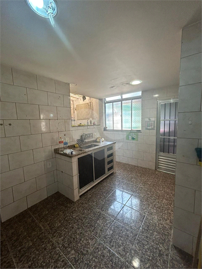 Foto REO1131959