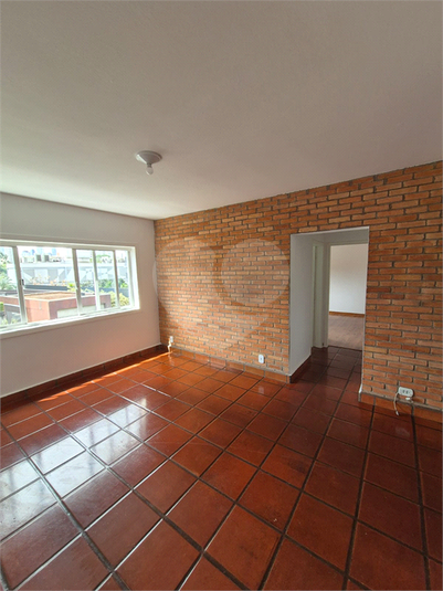 Foto REO1131990