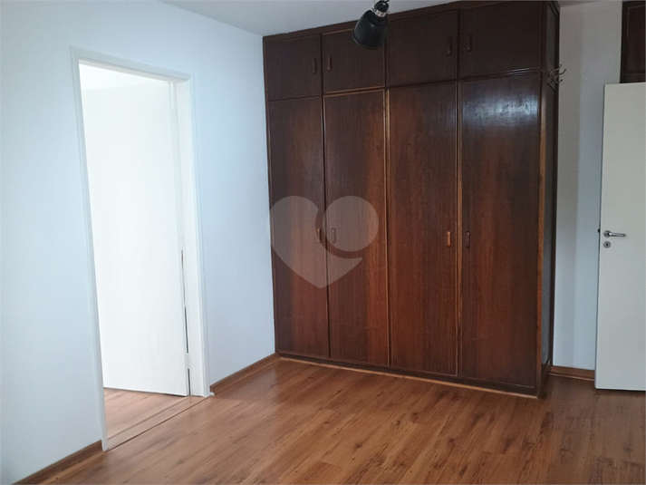Foto REO1131990