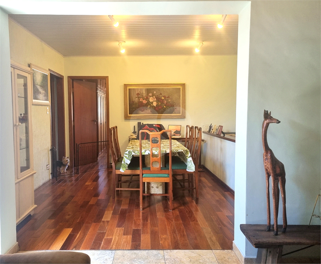 Foto REO1132021