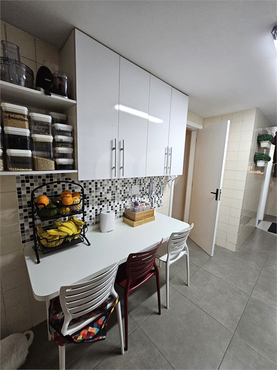 Foto REO1132031