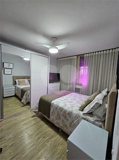 Foto REO1132031