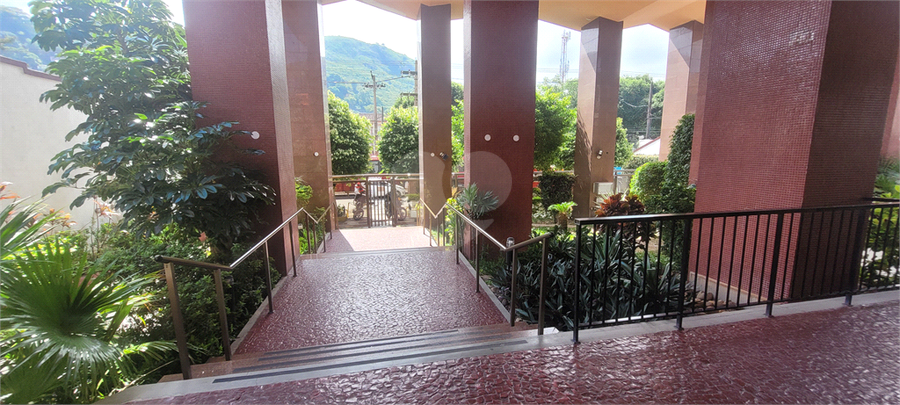 Foto REO1132031