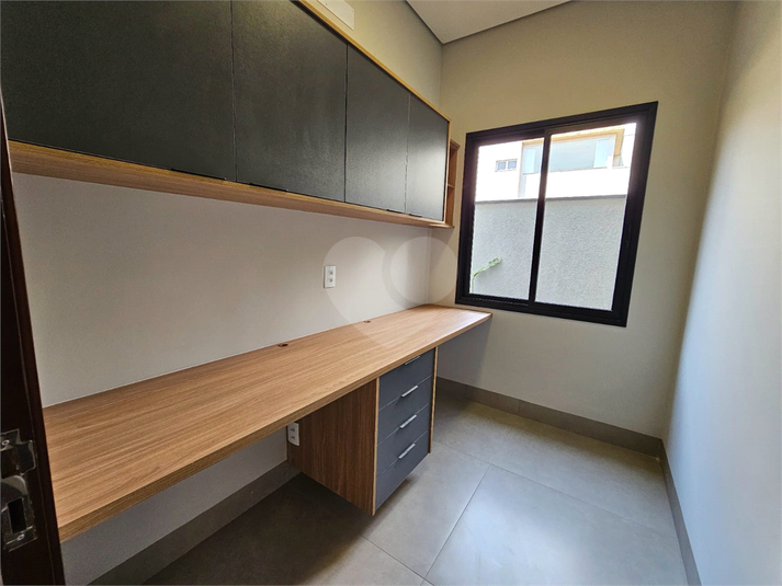 Foto REO1132057