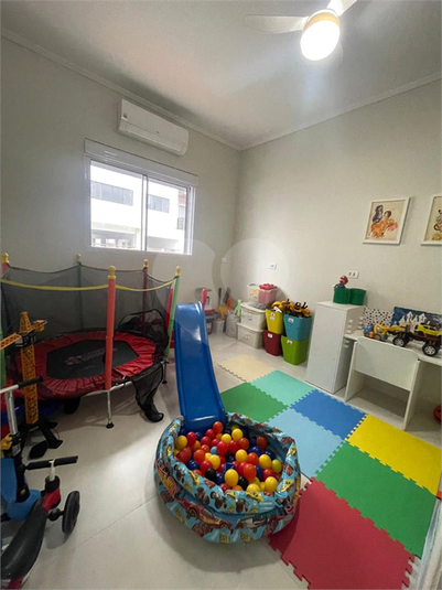 Foto REO1132072