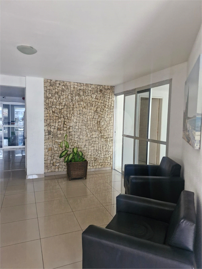Foto REO1132075