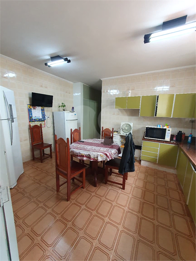 Foto REO1132077