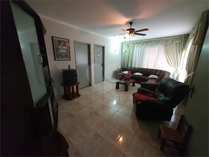 Foto REO1132077