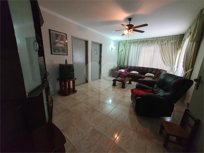 Foto REO1132077