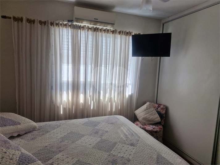 Foto REO1132108