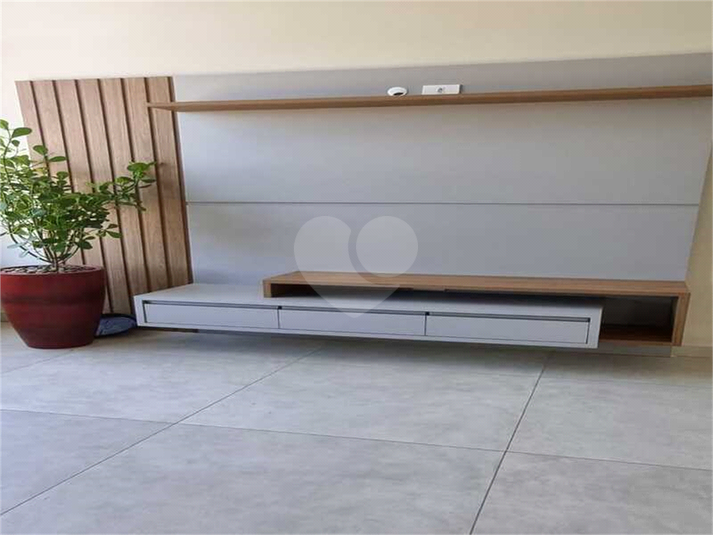 Foto REO1132159
