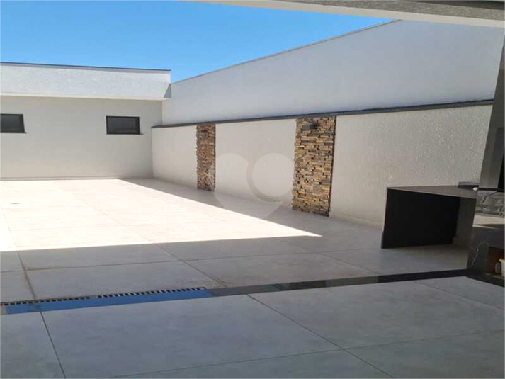 Foto REO1132159