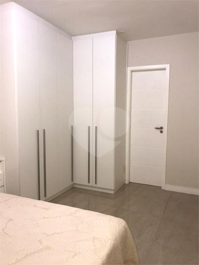 Foto REO1132189