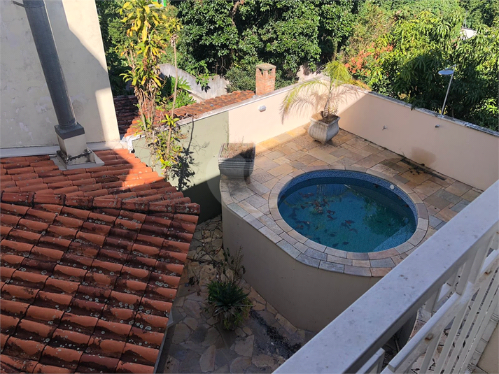 Foto REO1132242