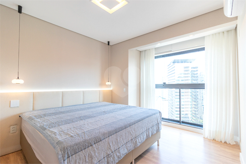 Foto REO1132251