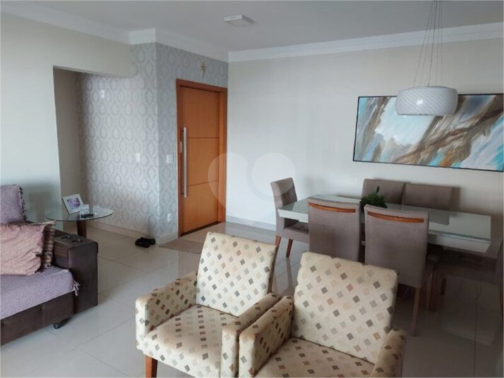 Foto REO1132255