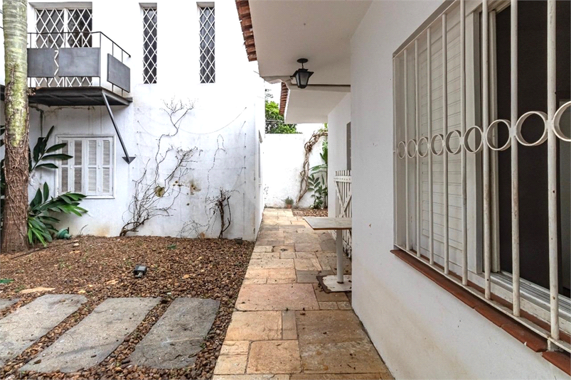 Foto REO1132265
