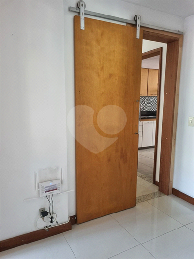 Foto REO1132281