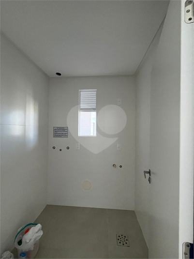 Foto REO1132303