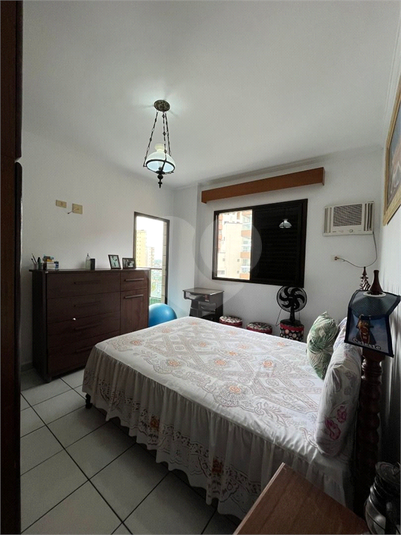 Foto REO1132317