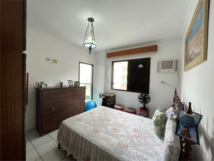 Foto REO1132317
