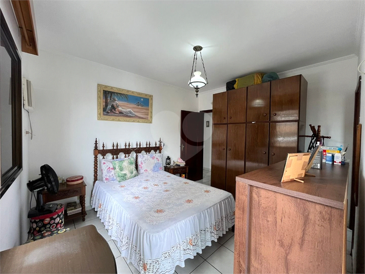 Foto REO1132317