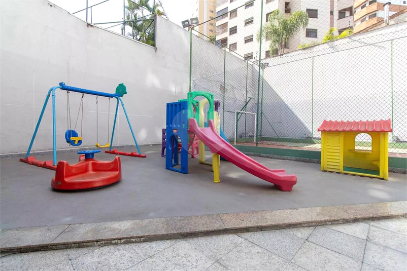 Foto REO1132324