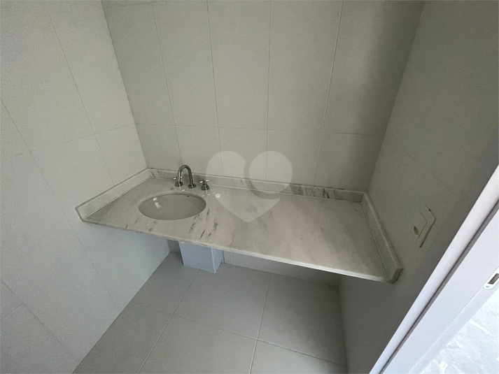 Foto REO1132331