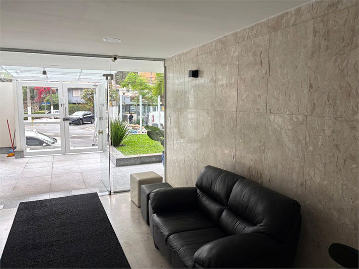 Foto REO1132355