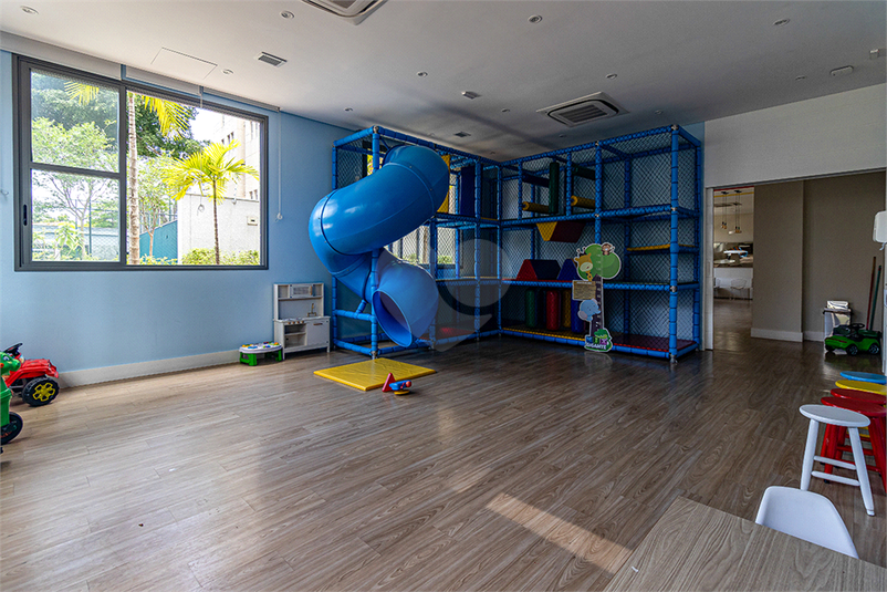 Foto REO1132357
