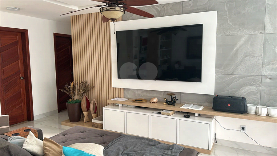 Foto REO1132368