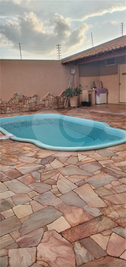 Foto REO1132390