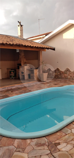 Foto REO1132390