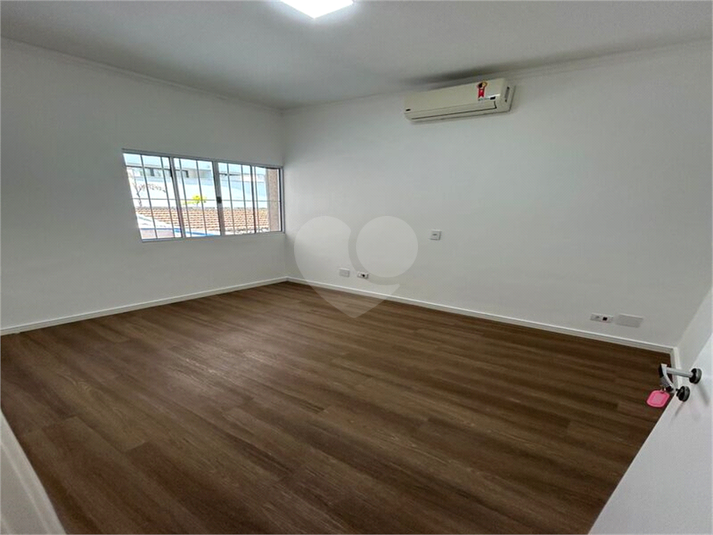 Foto REO1132394